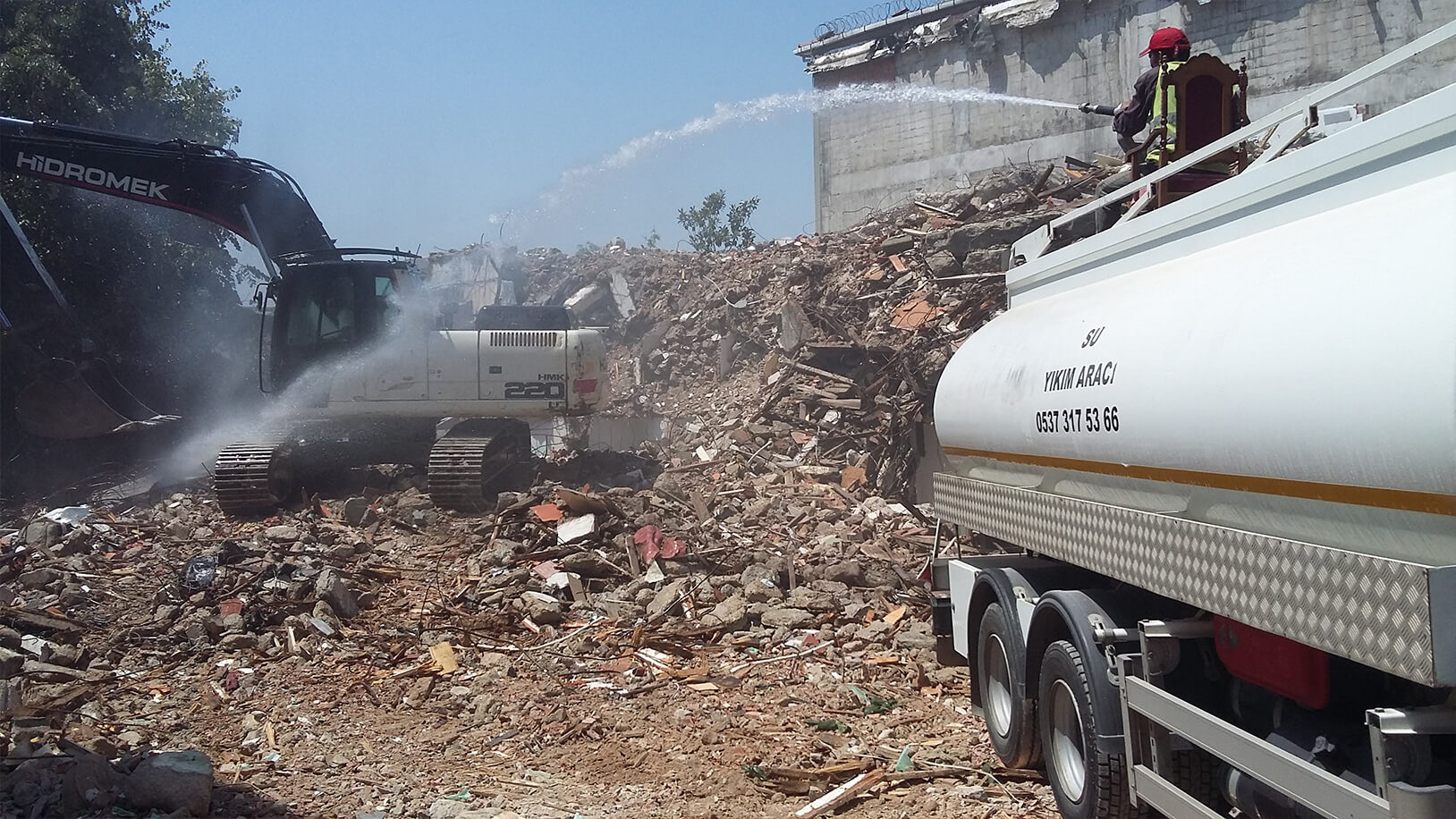 Üsküdar tanker su ve arazöz kiralama hizmeti